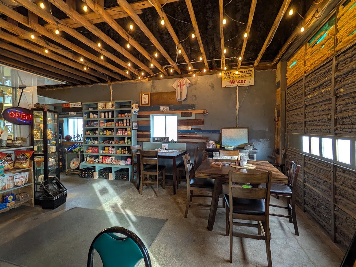 B & V Coffee Cafe