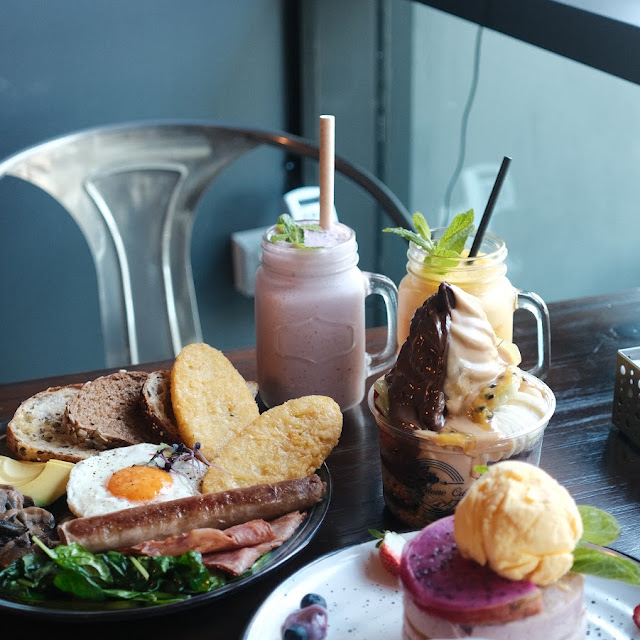 Hot Stone Breakfast