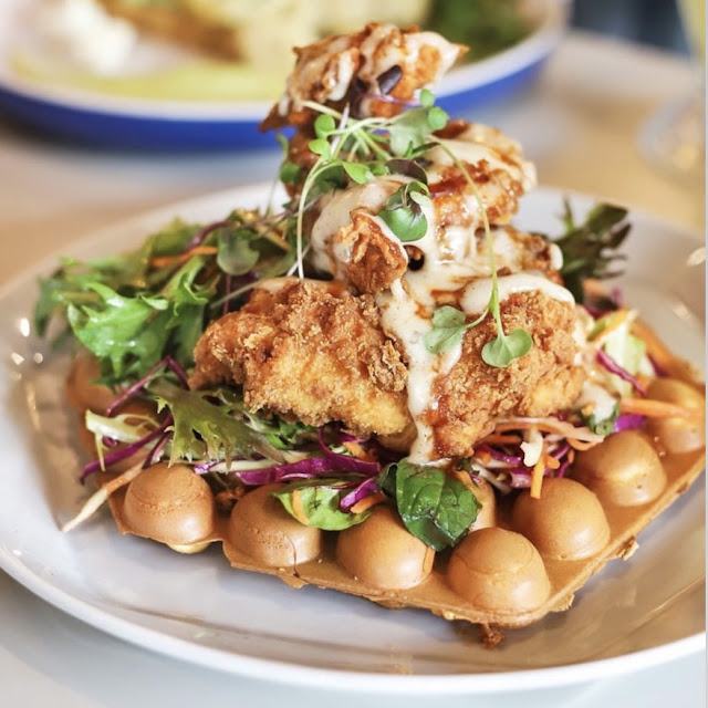 Crispy Chicken Waffle
