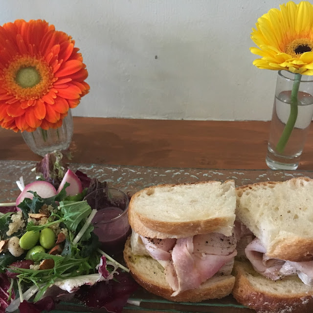 Homemade Ham & Camembert Creamcheese Sandwich
