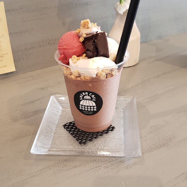 カカオスムージーパフェ