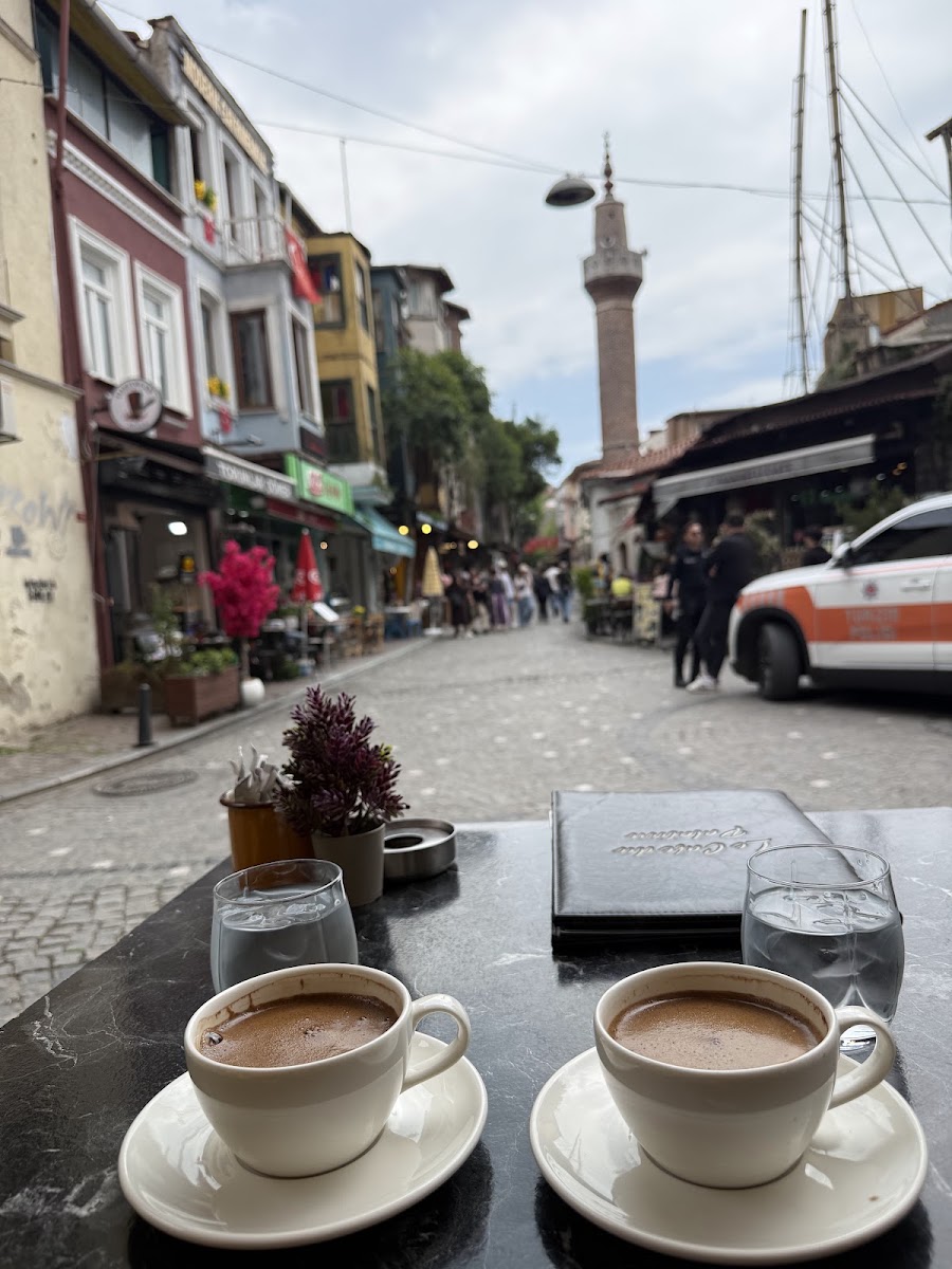 Le Cafe Du Palation