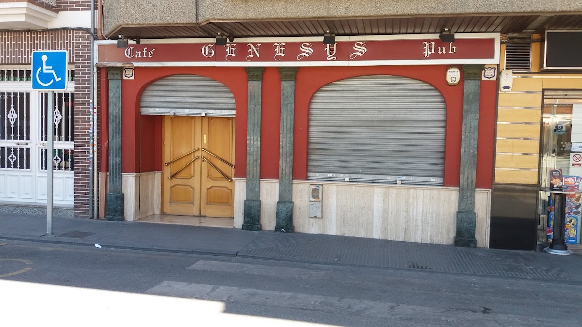 Café Pub Genesys L.