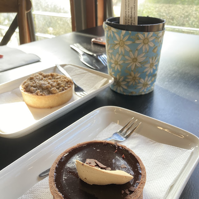 Chocolate Tart& Apple Crumble Tart