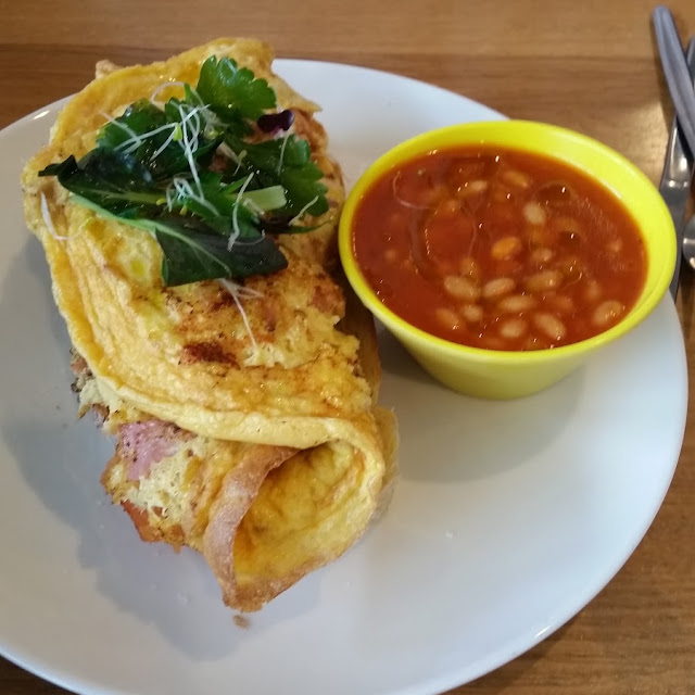 Omelette with Beans on the Side