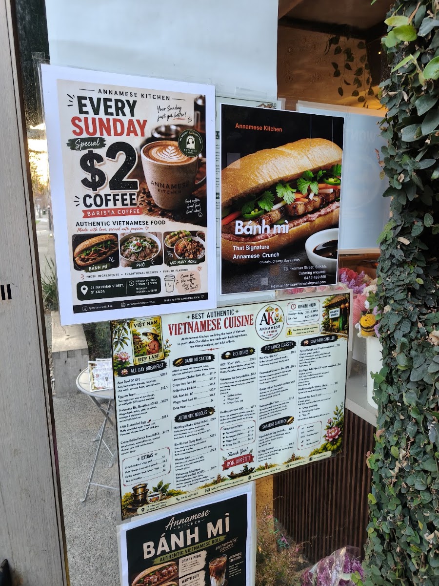 Harper's Kitchen menu board