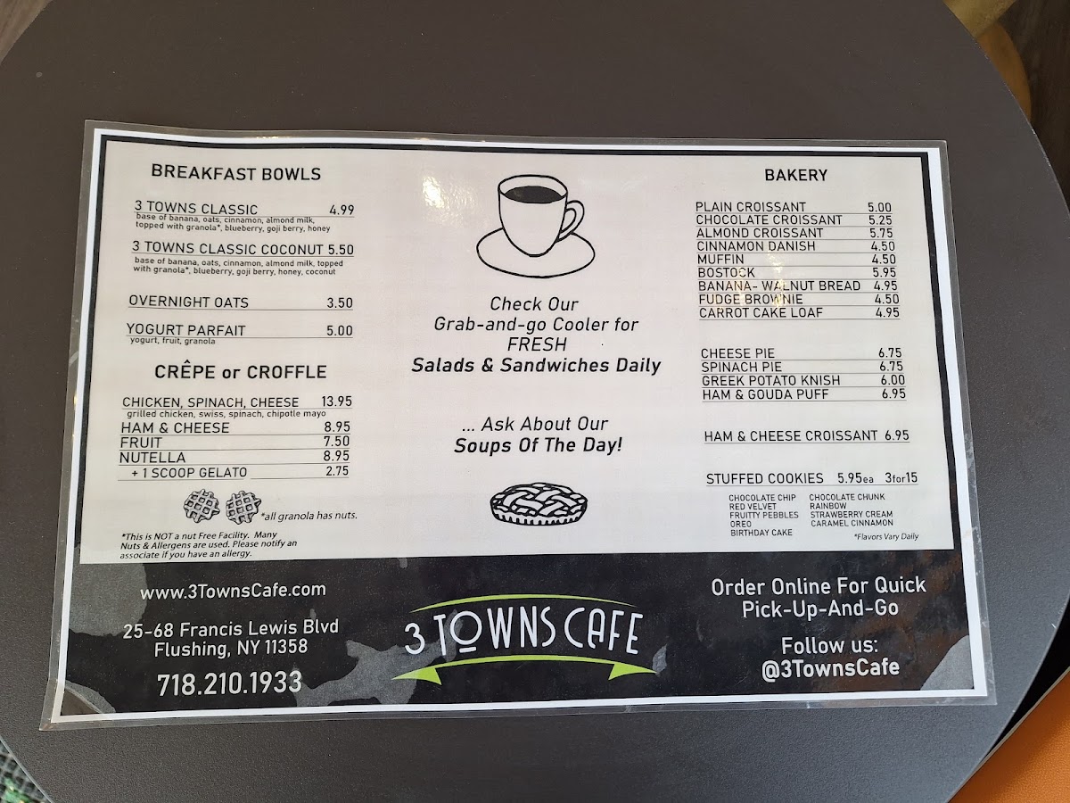 3 Towns Cafe Juice Bar & Gelato menu board