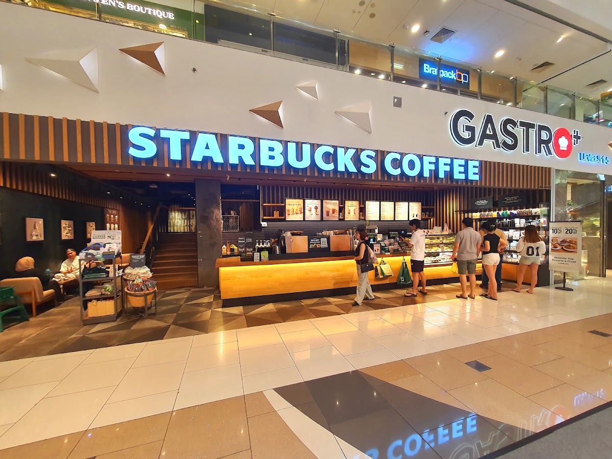 Starbucks Centrepoint