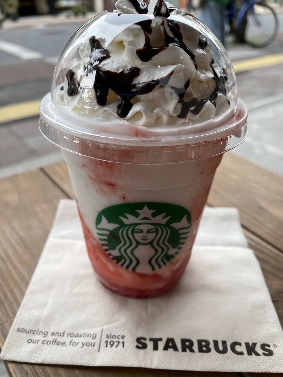 Starbucks Coffee - Chitose-Karasuyama
