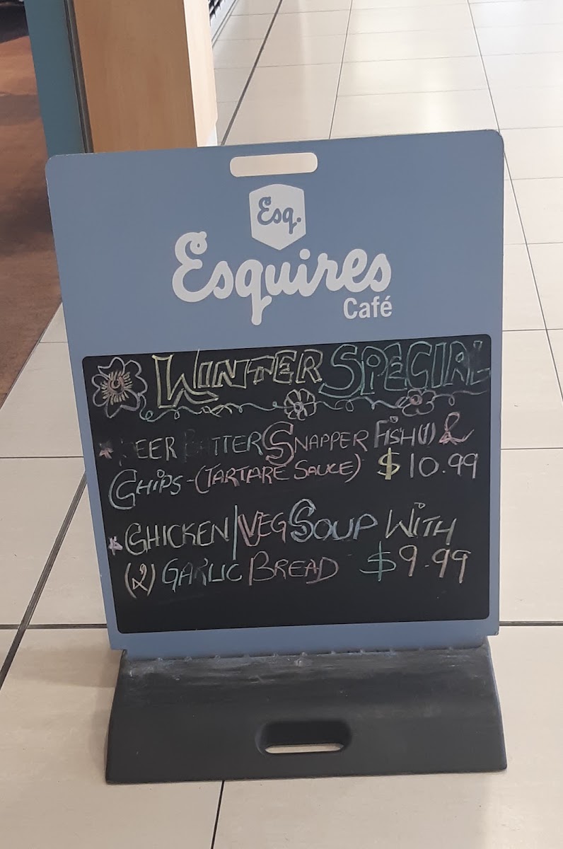 Esquires Cafe - Mercer menu board