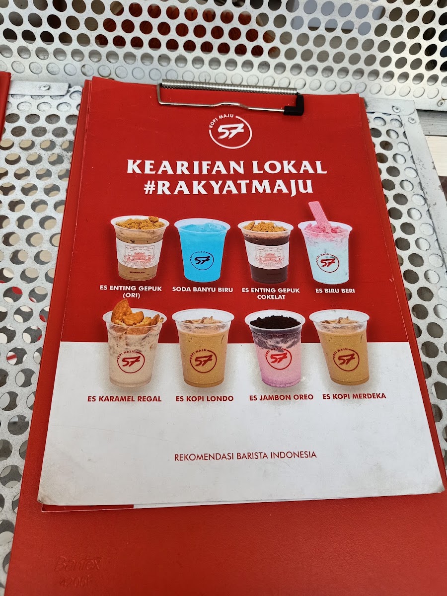 KOPI MAJU 57 - GOR TRI LOMBA JUANG menu board