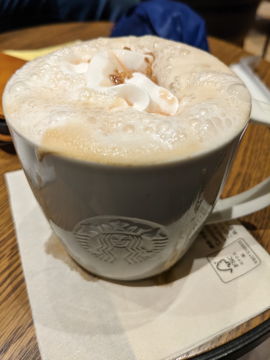 Starbucks Coffee - Aeon Mall Chiba New Town