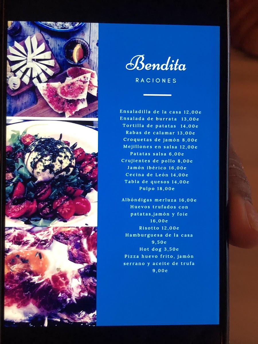 La Bendita menu board
