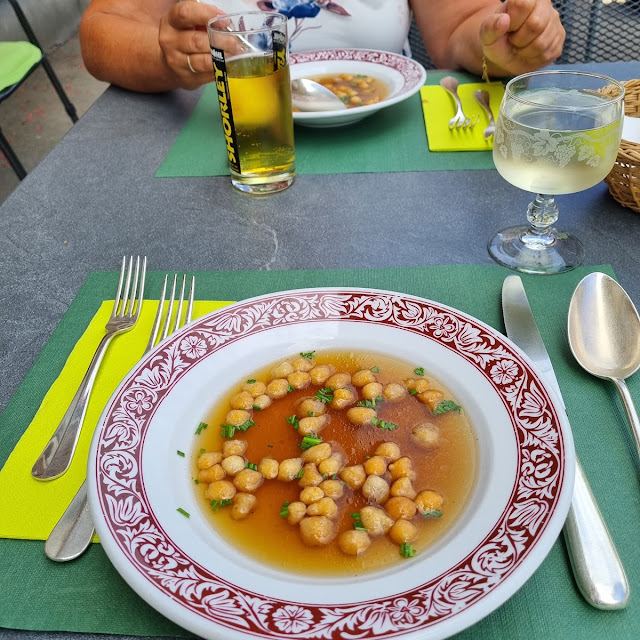 Backerbsensuppe