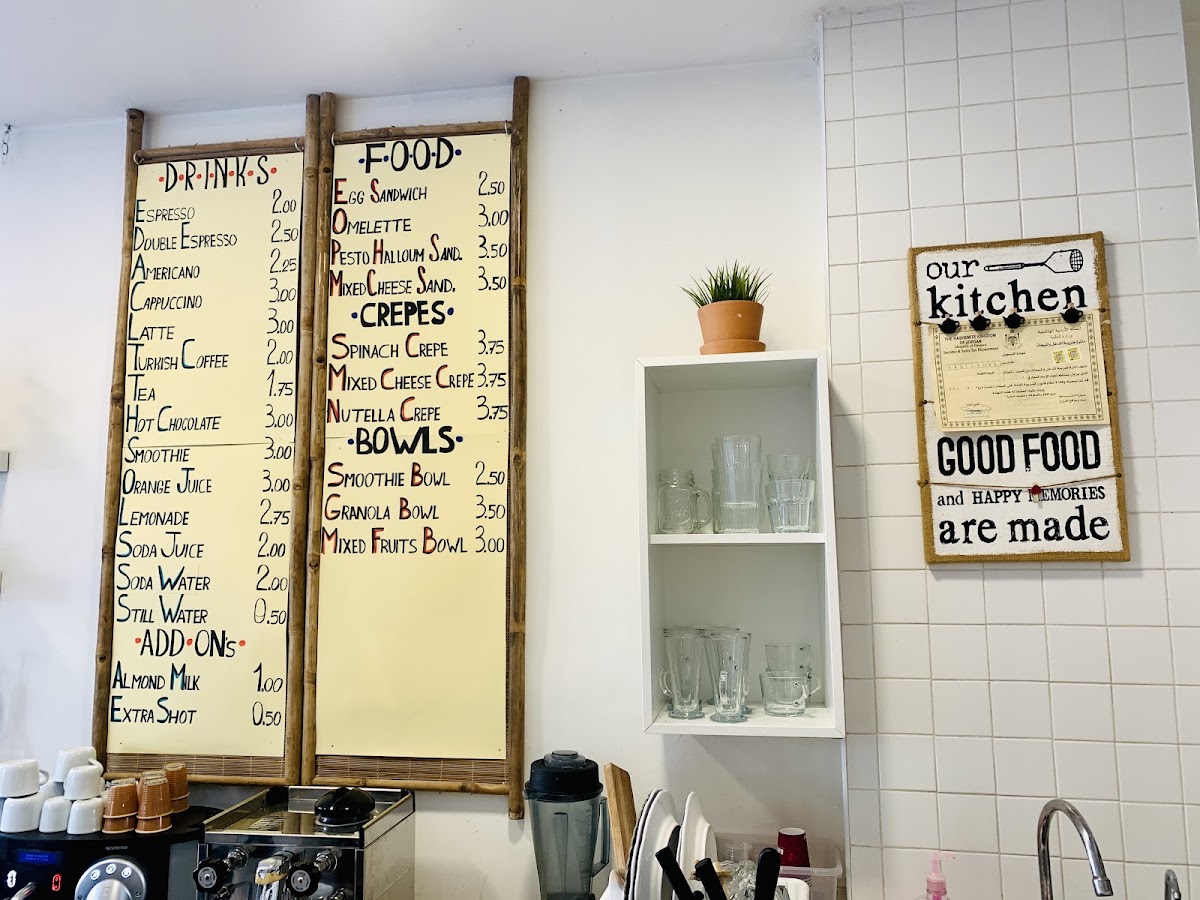 Mia Cara cafe menu board