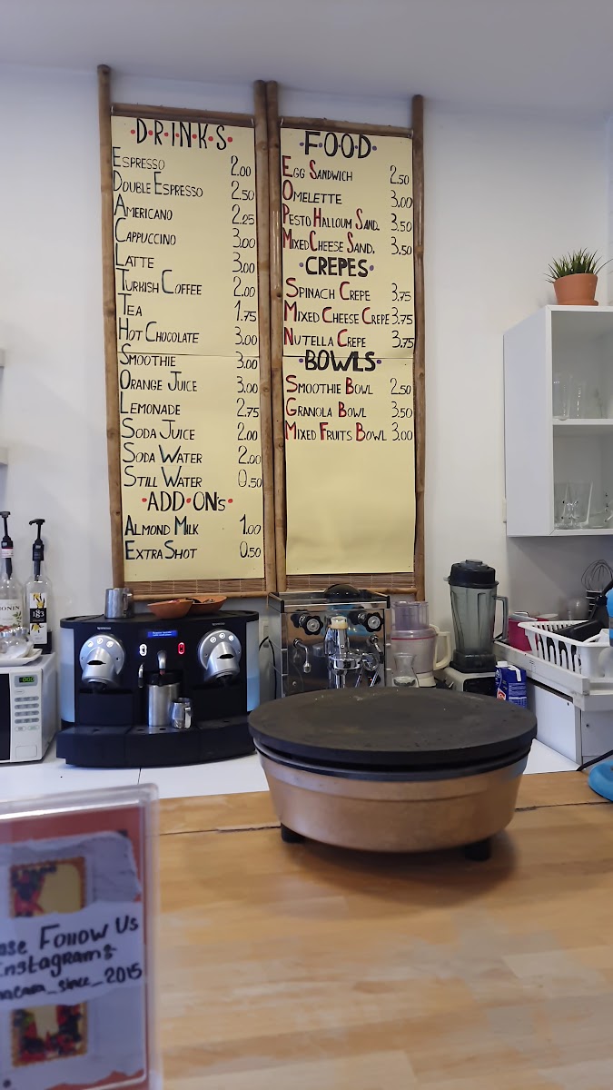 Mia Cara cafe