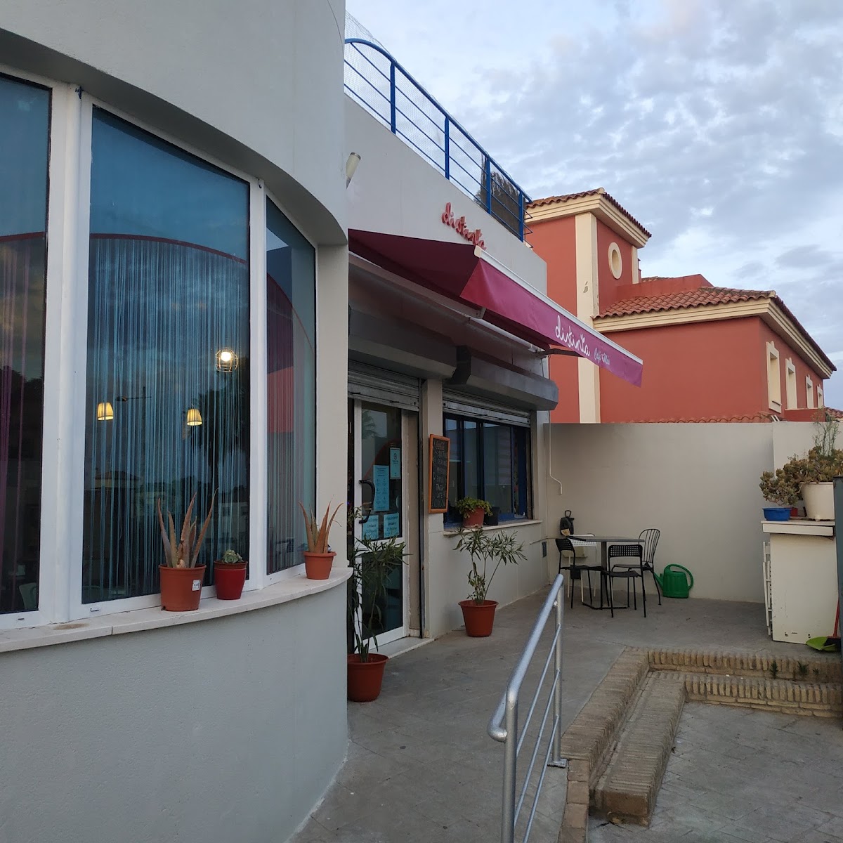 Cafetería Distinta