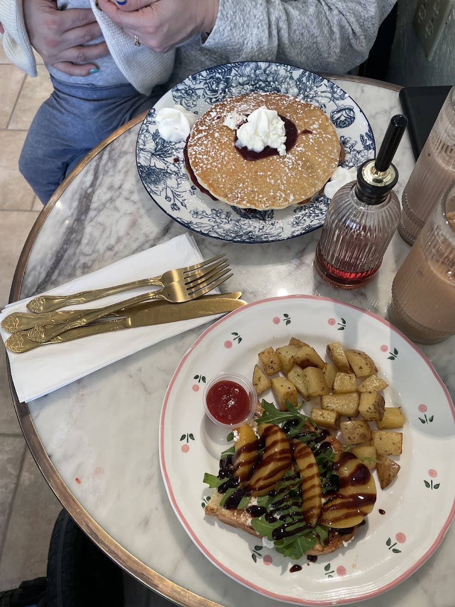 La Dulce Vida Café