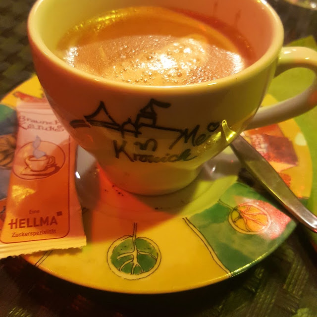 Cafe Crema