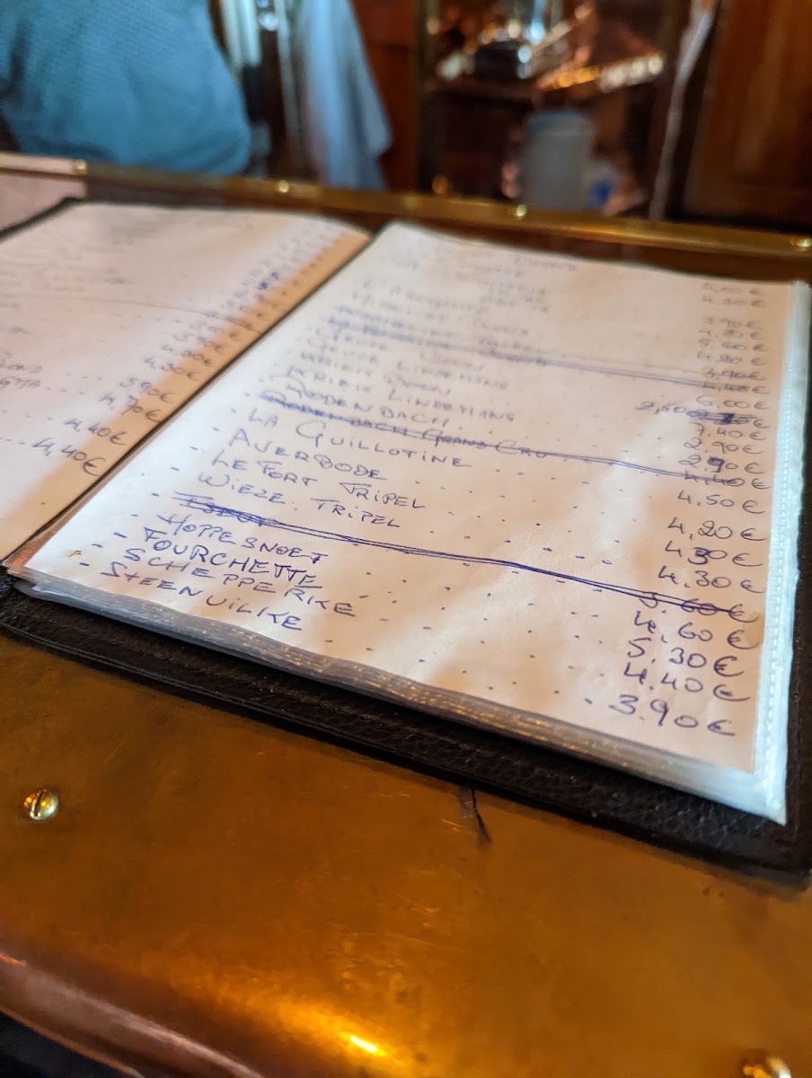 Café Passé menu board