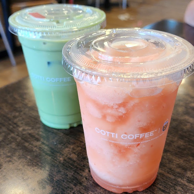 Grapefruit Jasmine Frappé