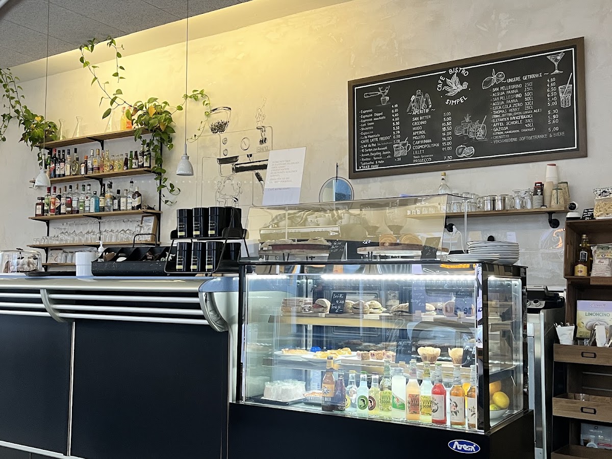 Café Bistro Simpel