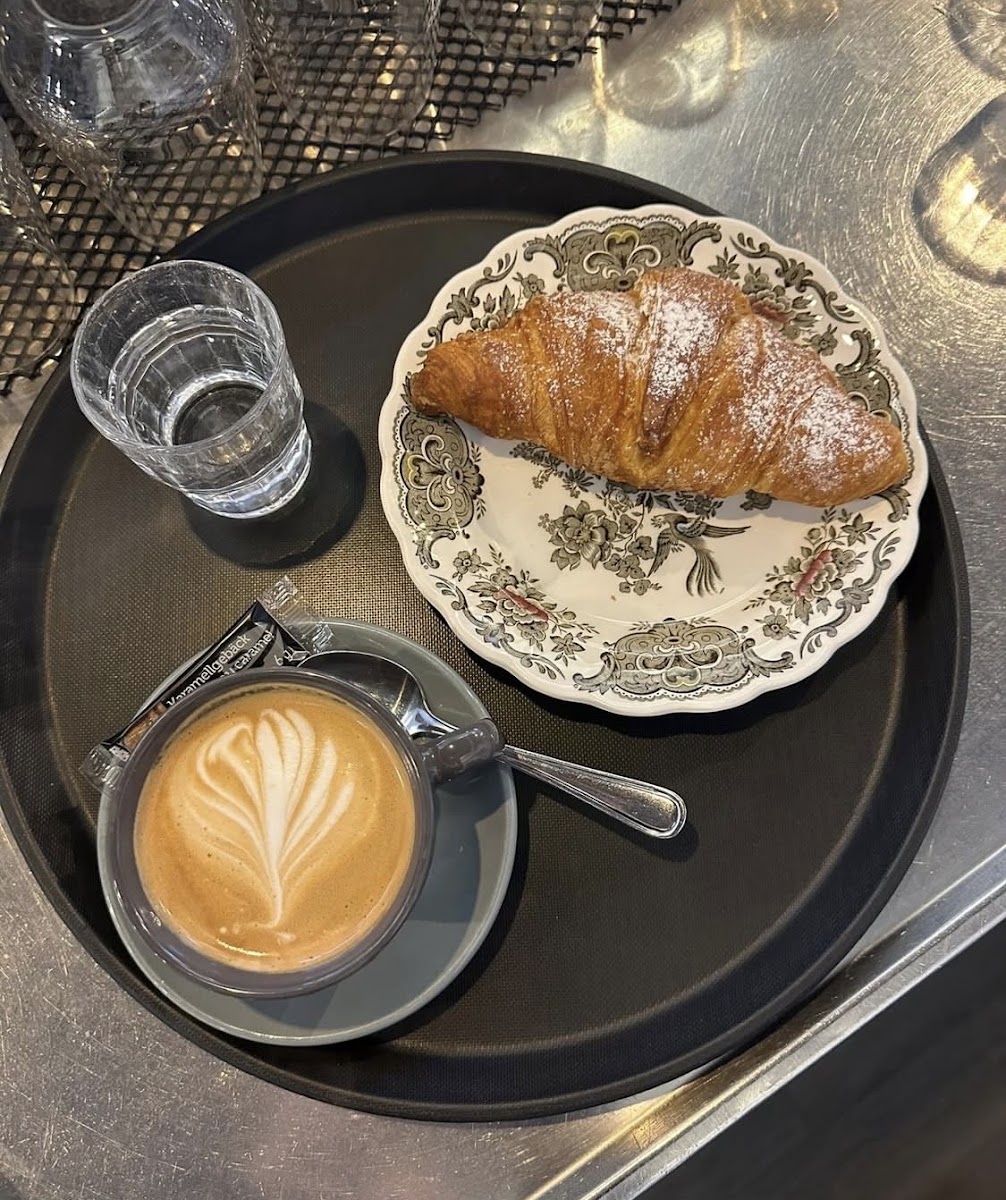 Café Bistro Simpel