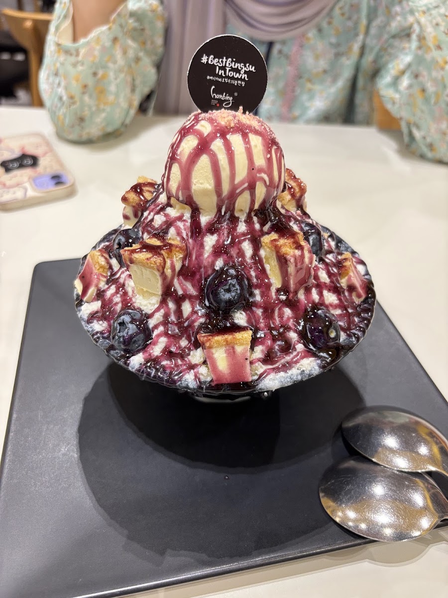 Hanbing Korean Dessert Cafe (NU Sentral KL)