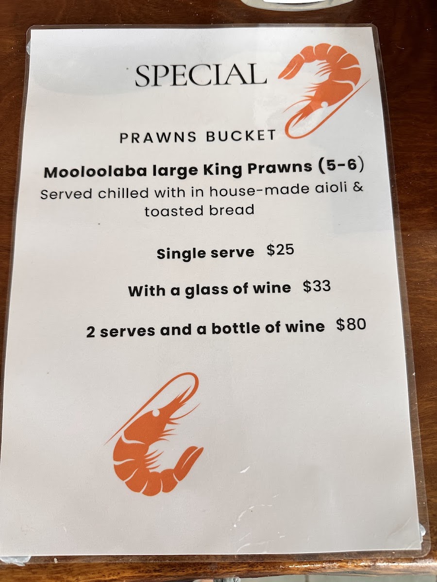 The 3 Musketeers menu board