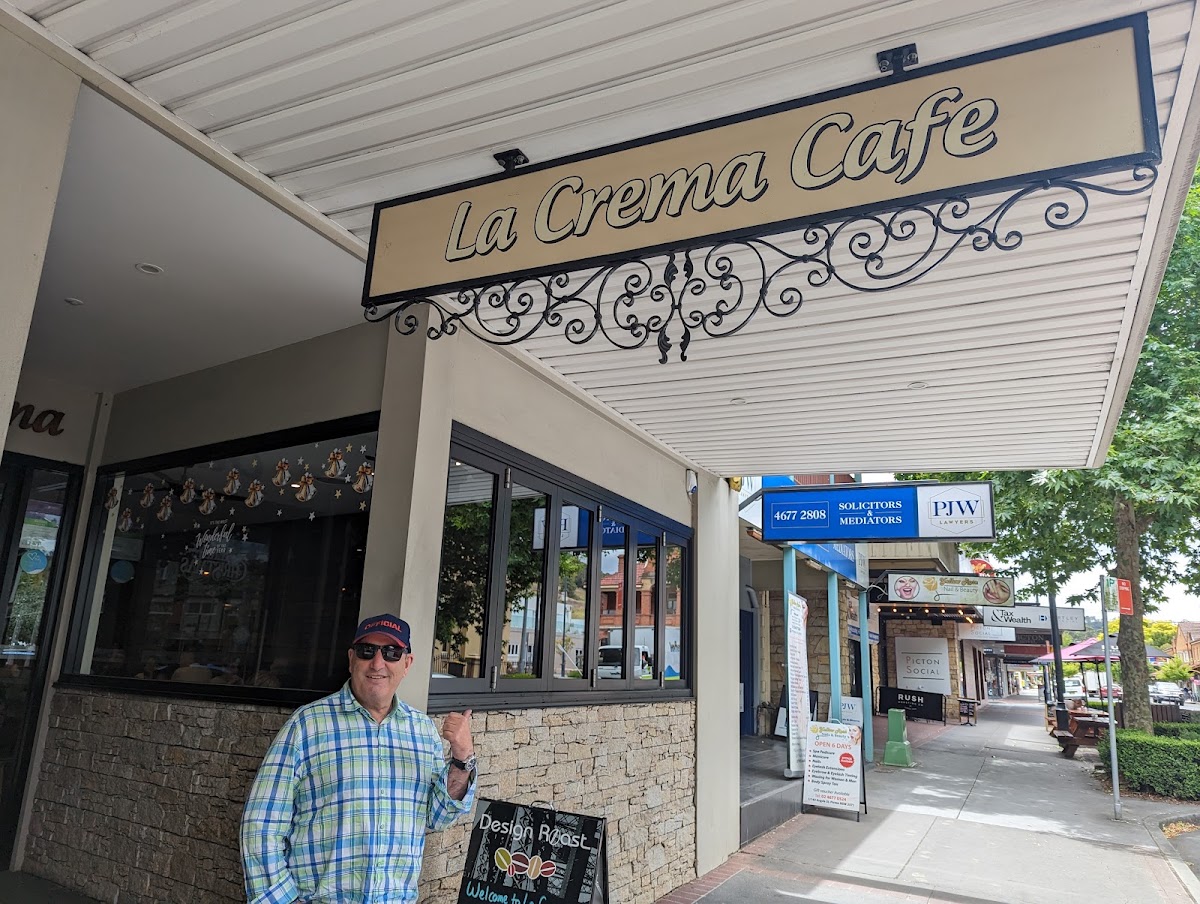 La Crema Cafe
