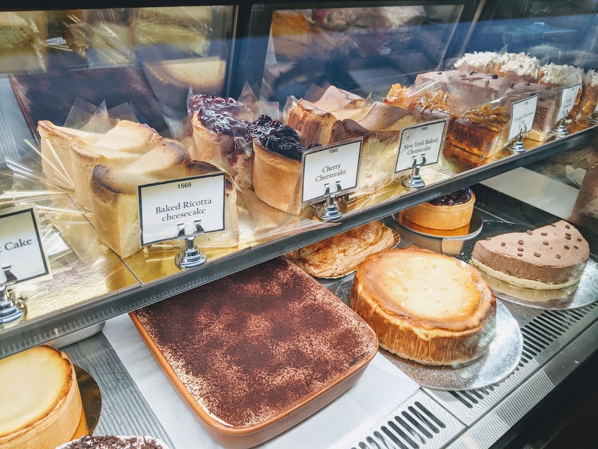 1565 Gelateria & Cafe