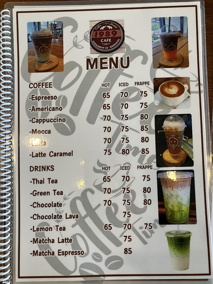 1989 Hostel & Cafe Sukhumvit 22 menu board