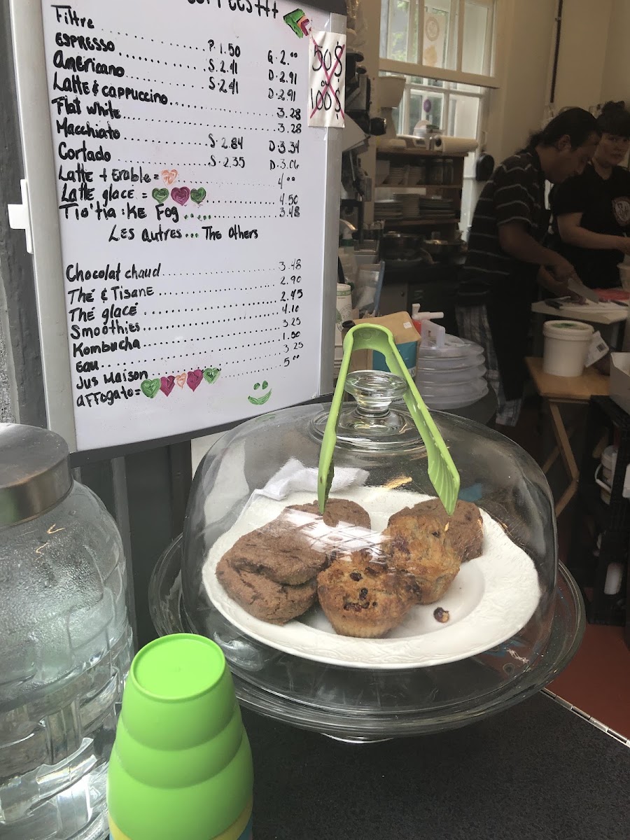 Café Maison Ronde Roundhouse Cafe menu board