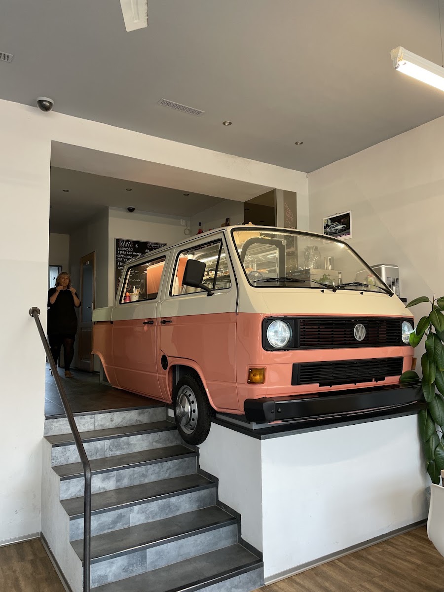 Tcaffe - Růžový transporter