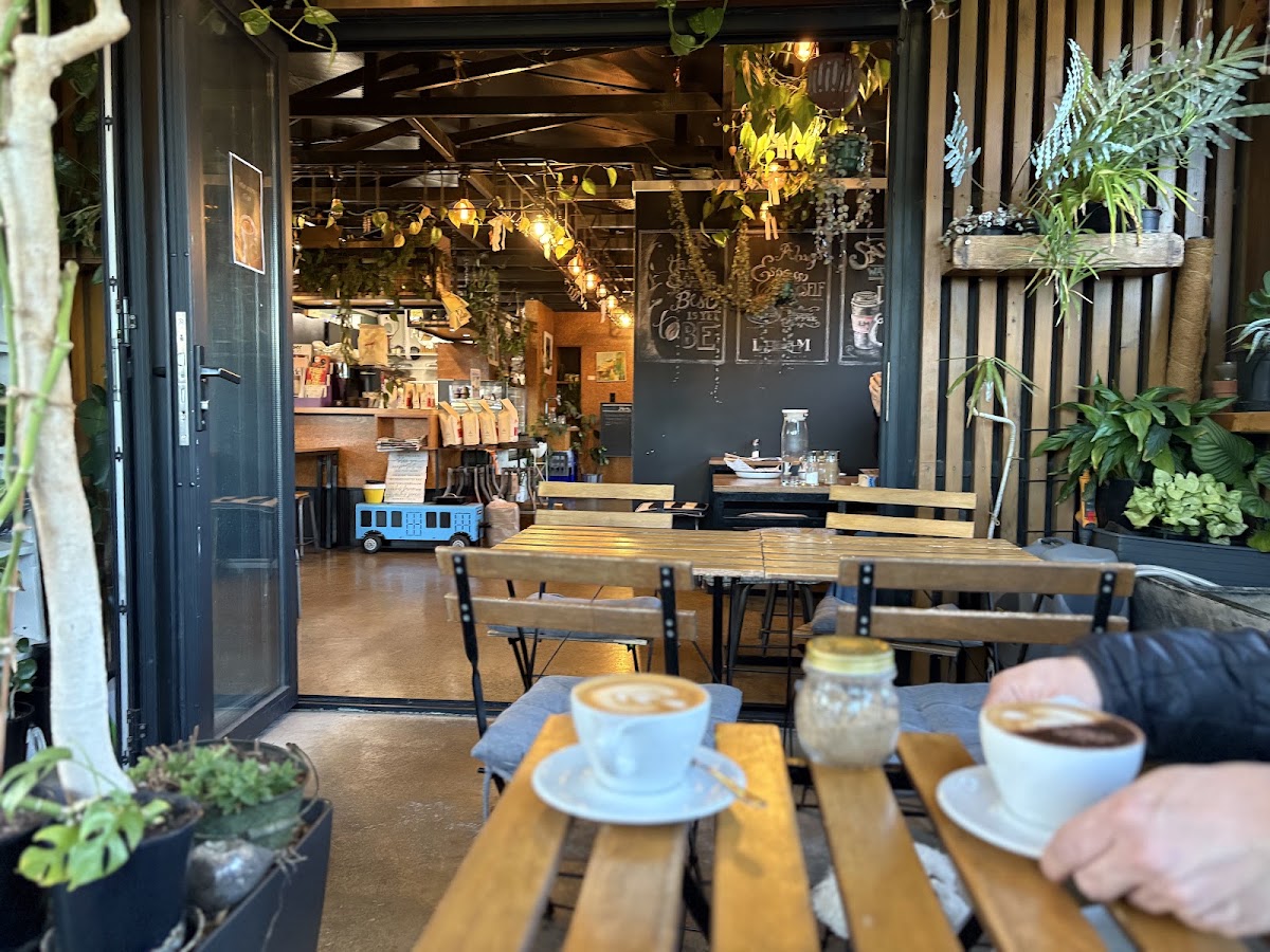 Little Merchants Coffee