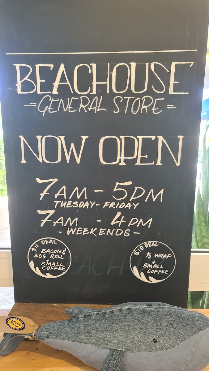 Sandy Beachouse & General Store menu board