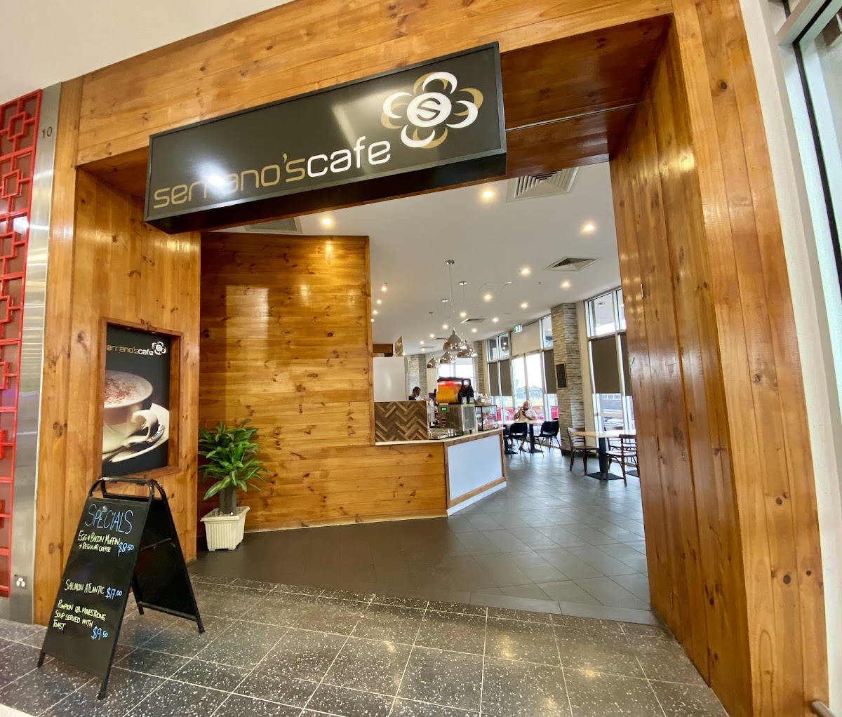 Serrano's Cafe