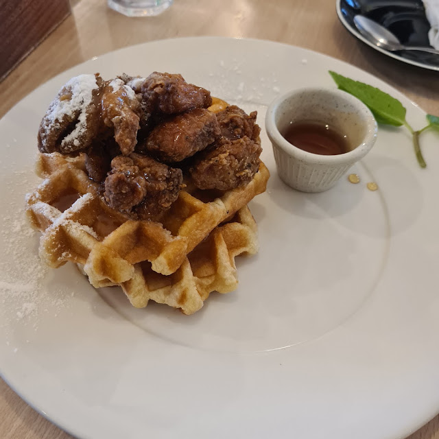 Waffles with Chicken