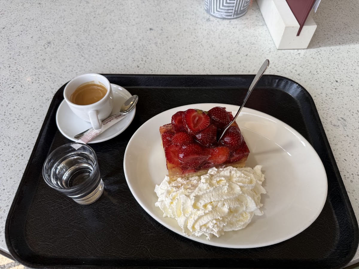 Mövenpick Café Hannover Airport Terminal A