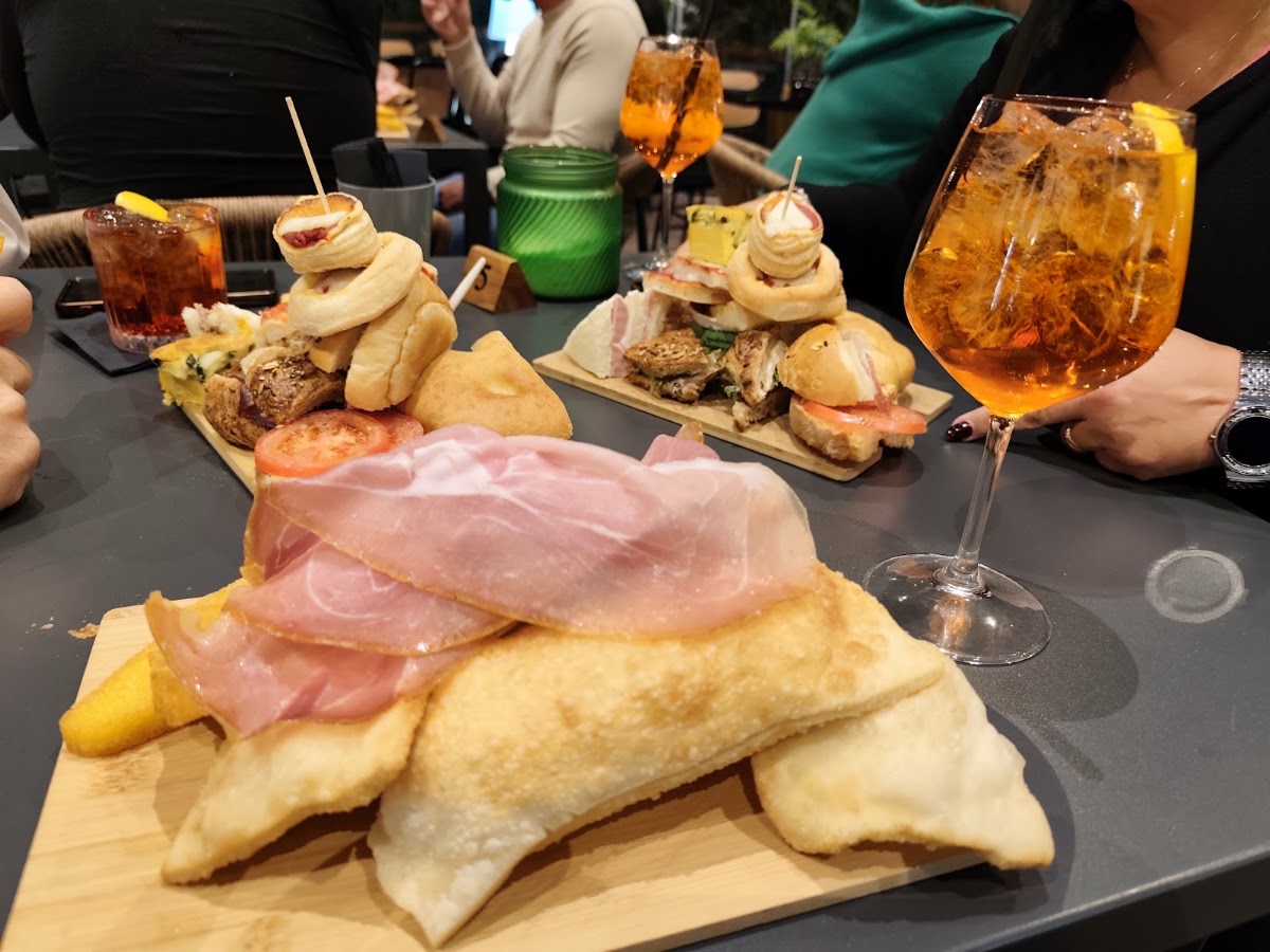 La Deliziosa Club