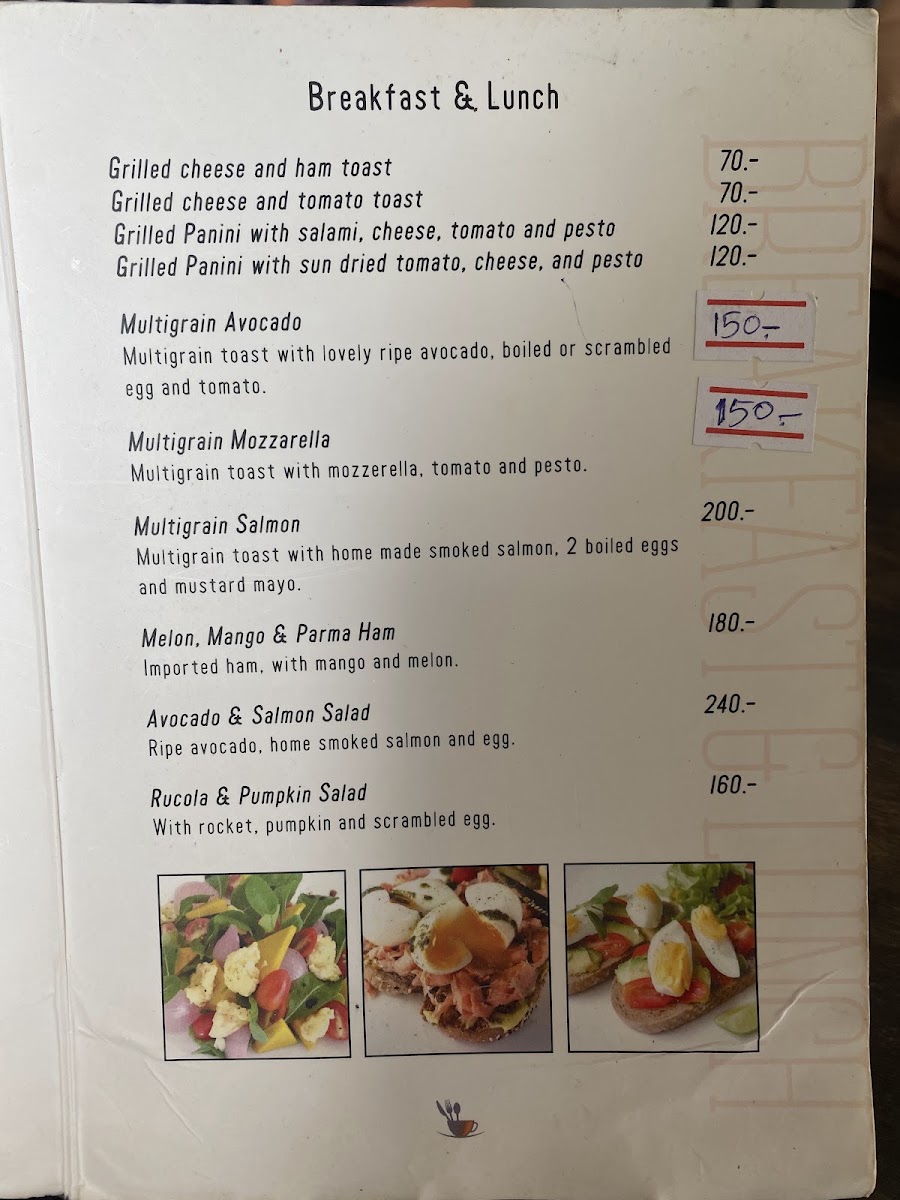 Mochaccino Kitchen menu board