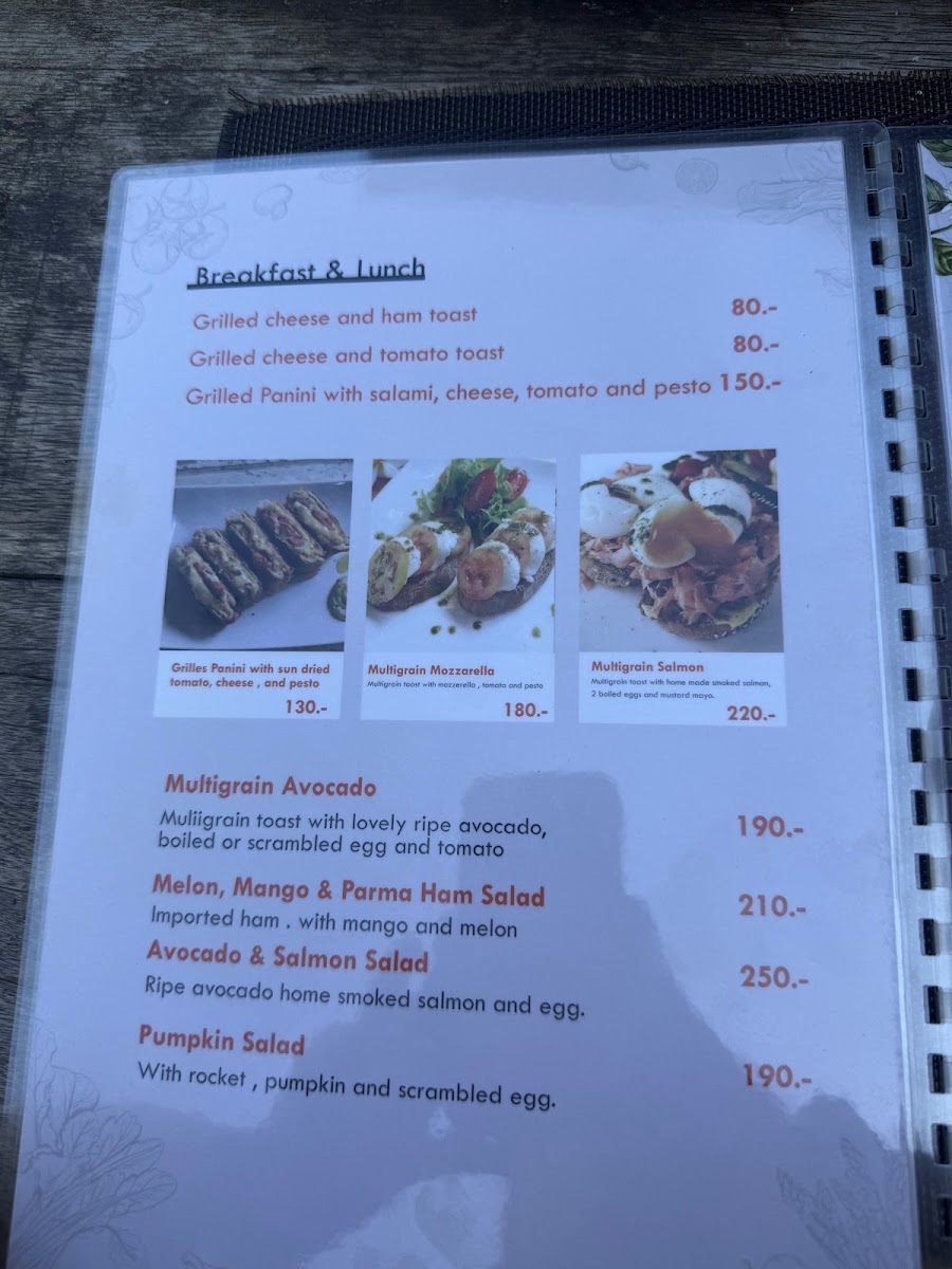 Mochaccino Kitchen menu board