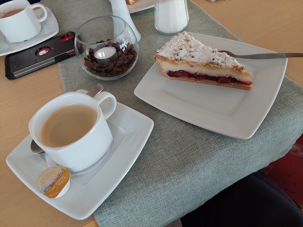 Cafe Leonhard