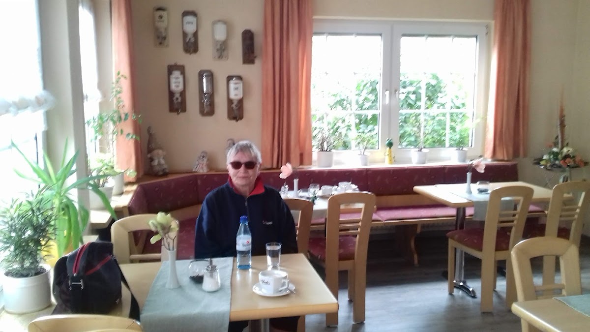 Cafe Leonhard