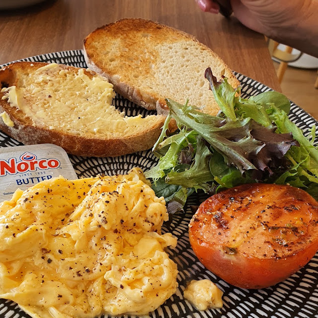 Eggs and Toast
