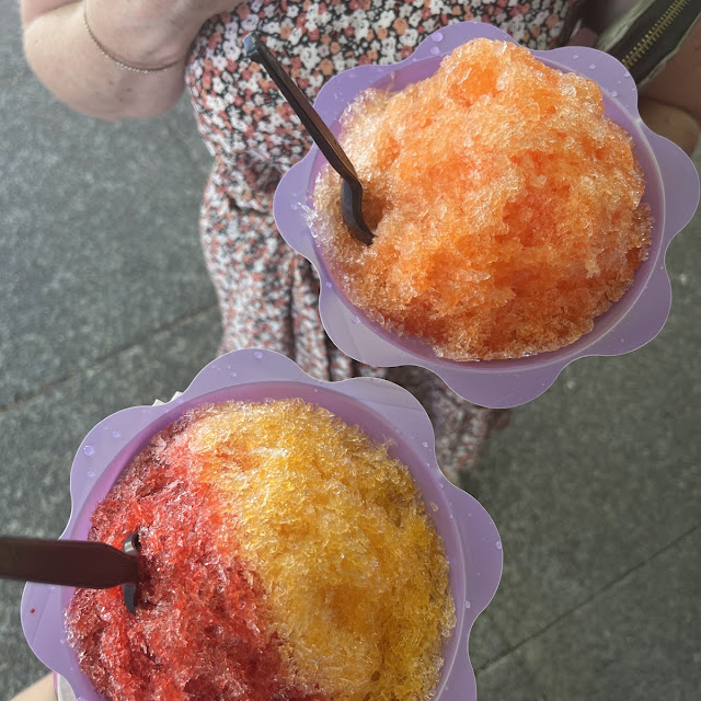 Shaved Ice with Fruit Syrup