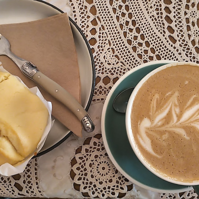 Lemon Cheesecake Muffin