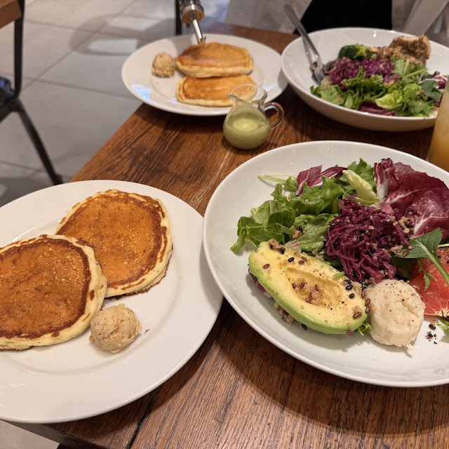Seasonal Salad & Pancake