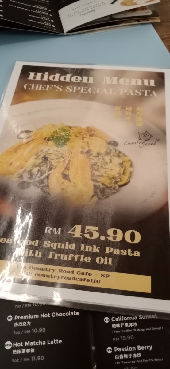 Country Road Cafe menu board