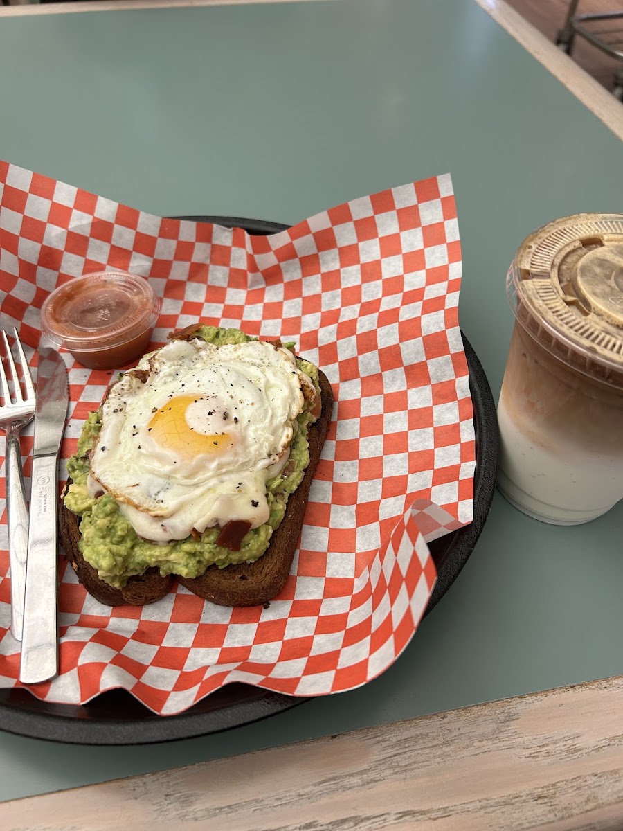 Rae G Cafe